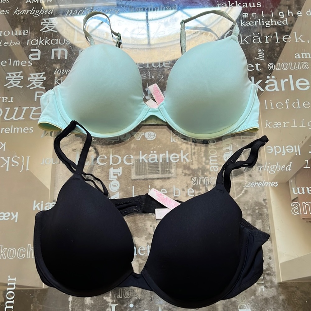 Victoria’s secret pair of bras